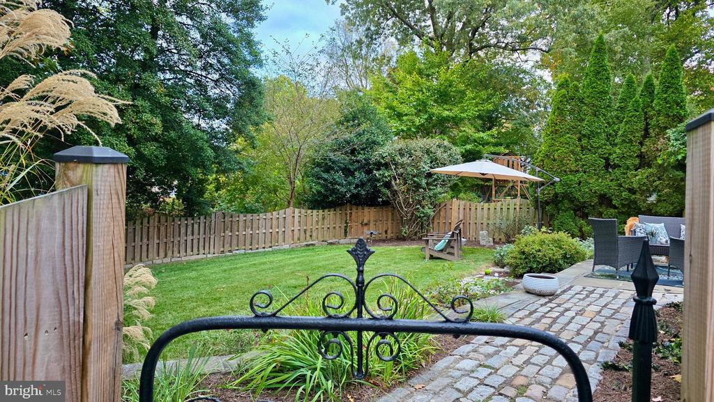10309 RIDGEMOOR DRIVE