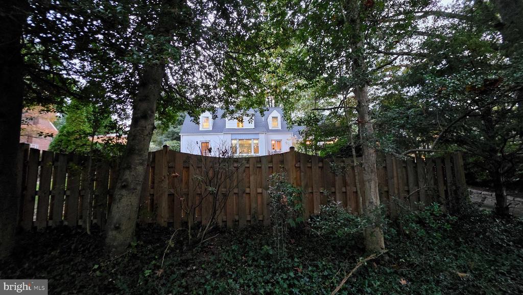 10309 RIDGEMOOR DRIVE