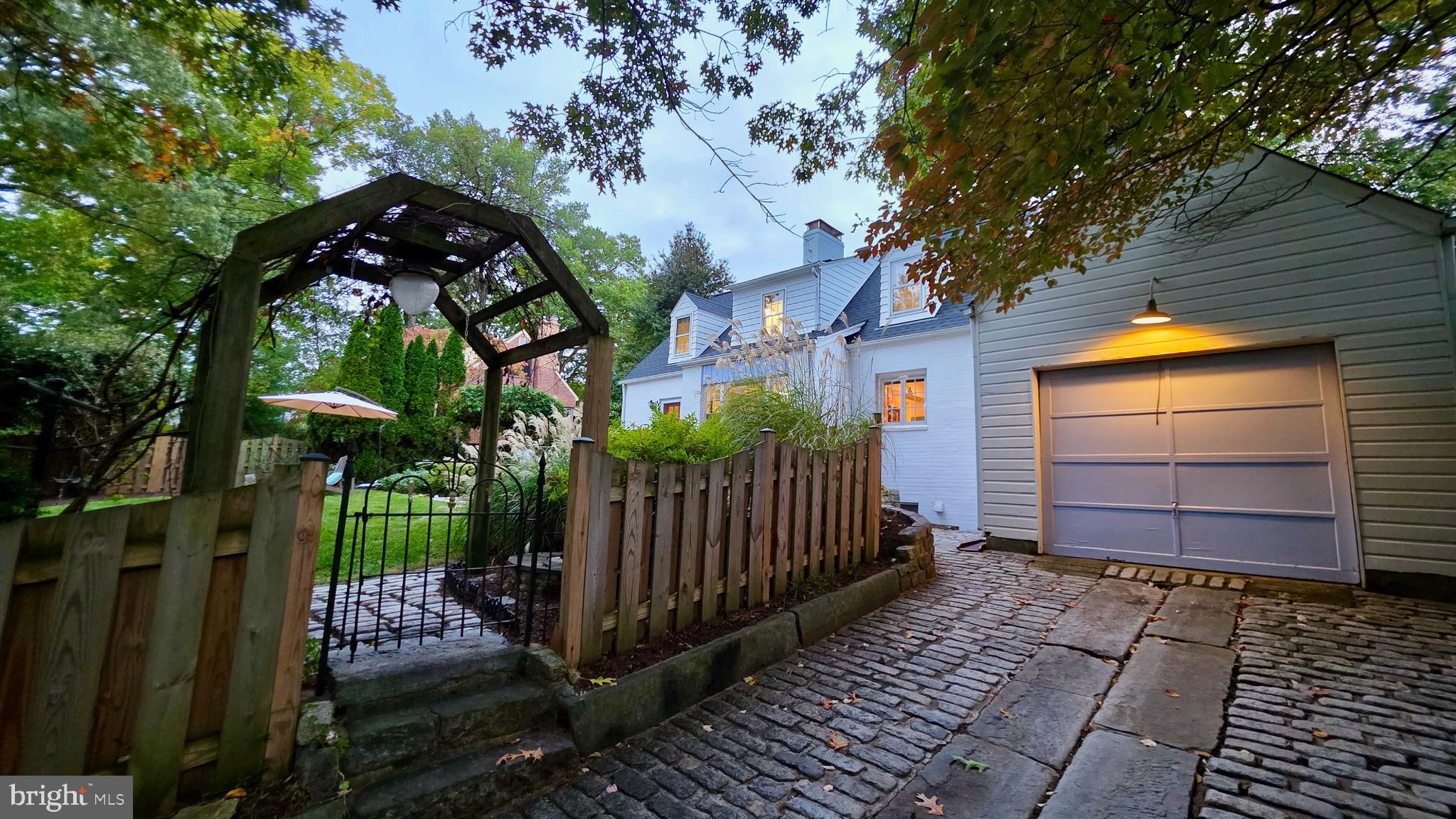 10309 RIDGEMOOR DRIVE