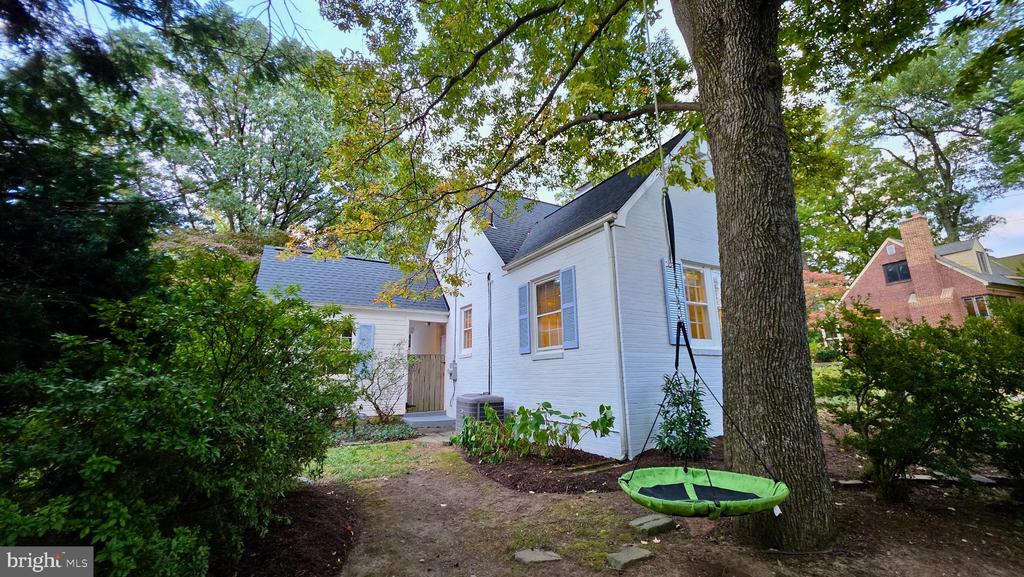 10309 RIDGEMOOR DRIVE