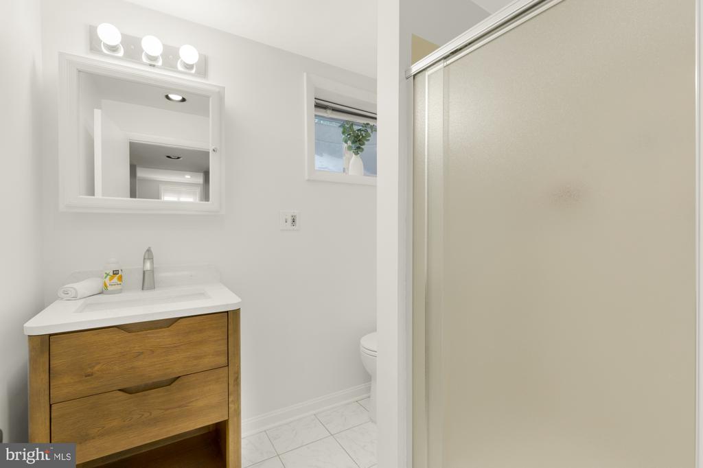 2611 ROSS ROAD