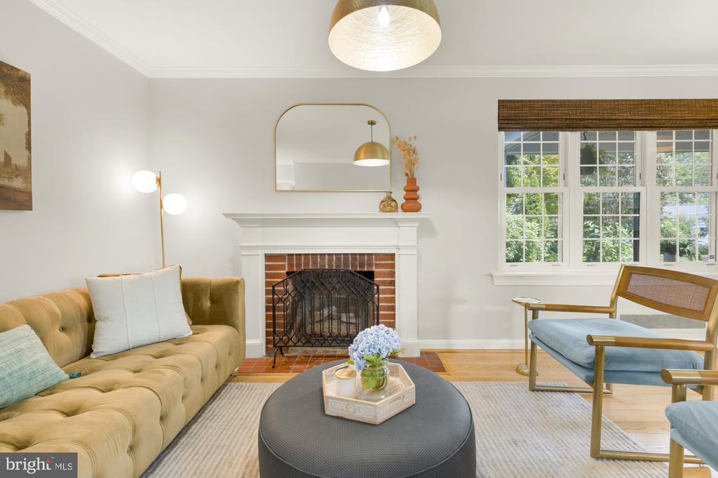 2611 ROSS ROAD