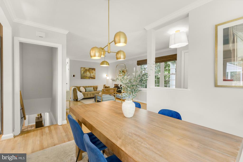 2611 ROSS ROAD