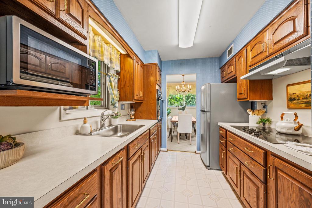 11105 SLYE COURT