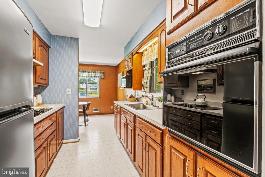 11105 SLYE COURT