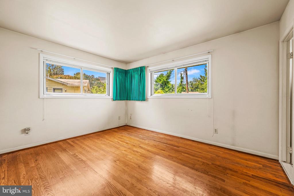 11105 SLYE COURT