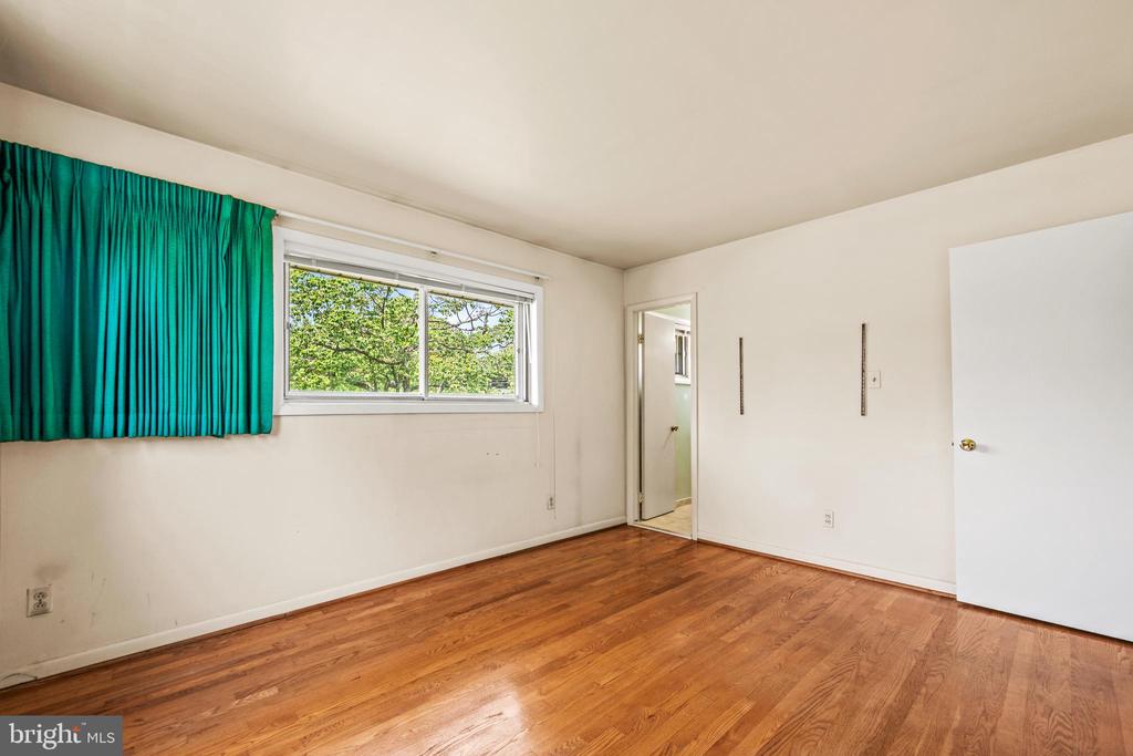 11105 SLYE COURT