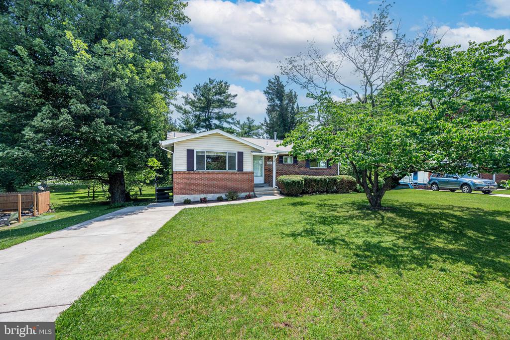11105 SLYE COURT