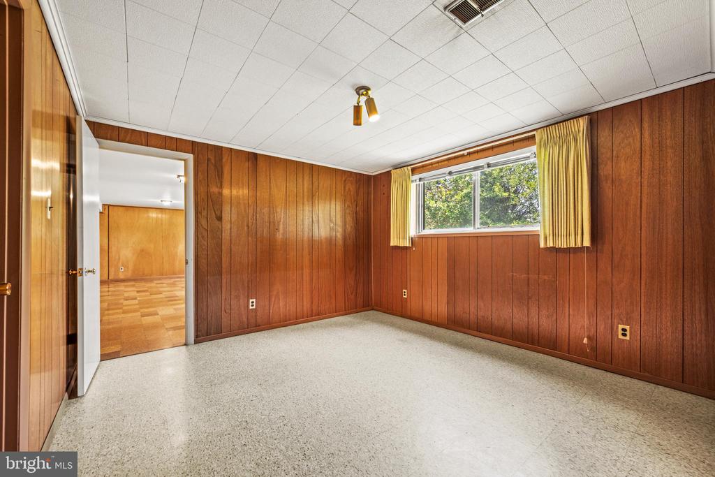 11105 SLYE COURT