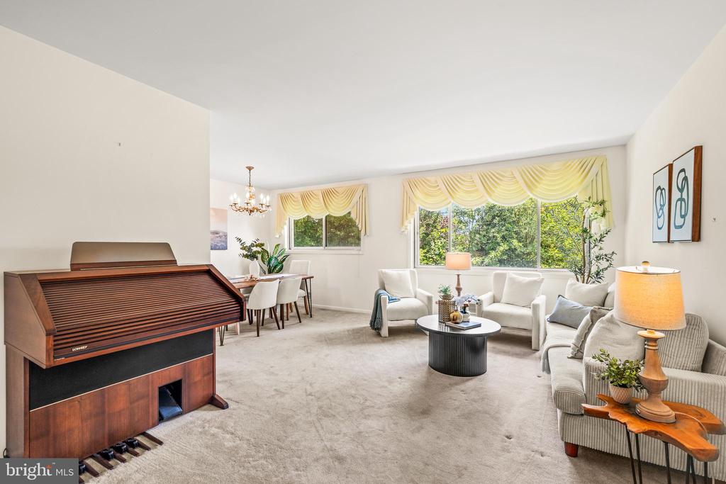 11105 SLYE COURT