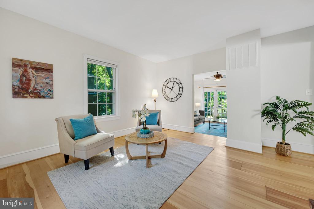 2418 FOREST GLEN ROAD