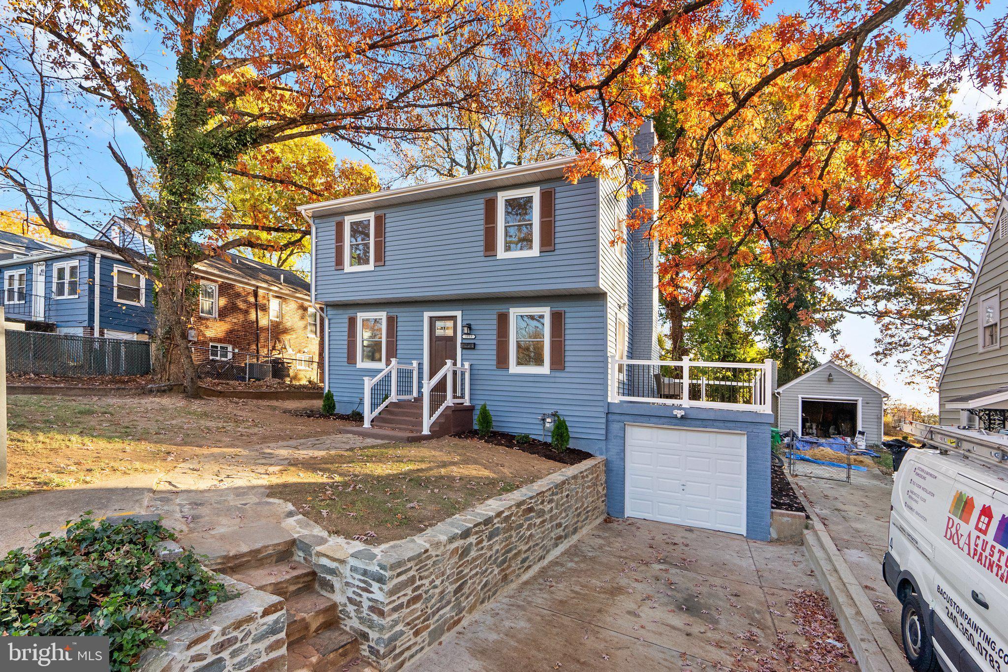 5813 Quintana STREET