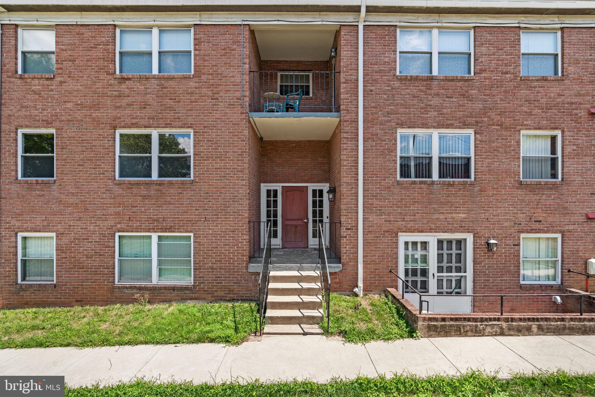 9808 47th Pl #201
