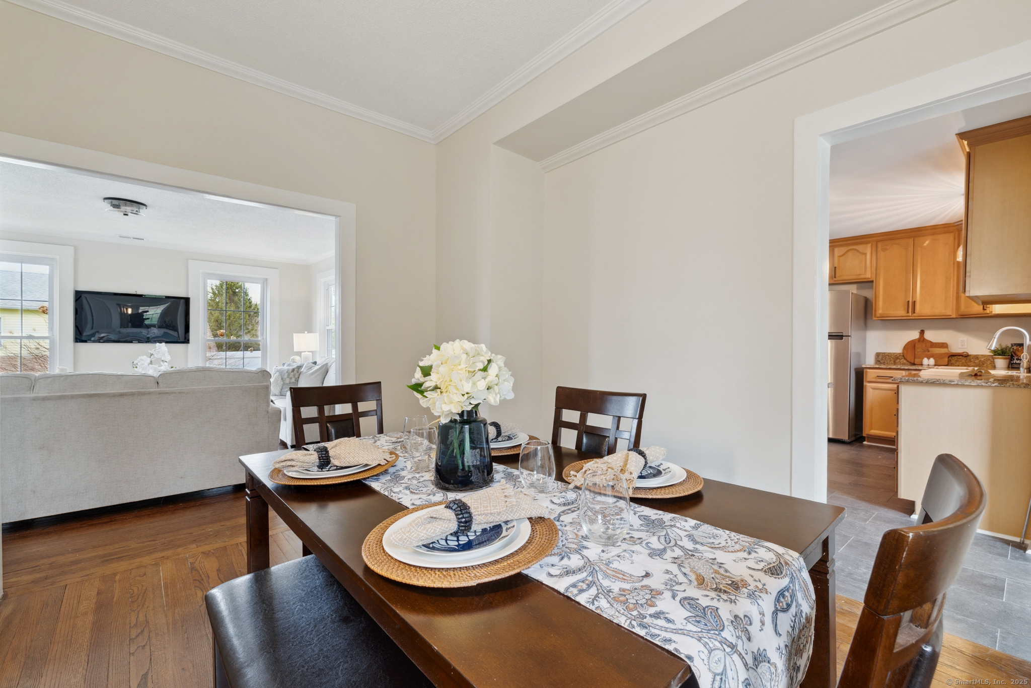 8 Conklin Road
