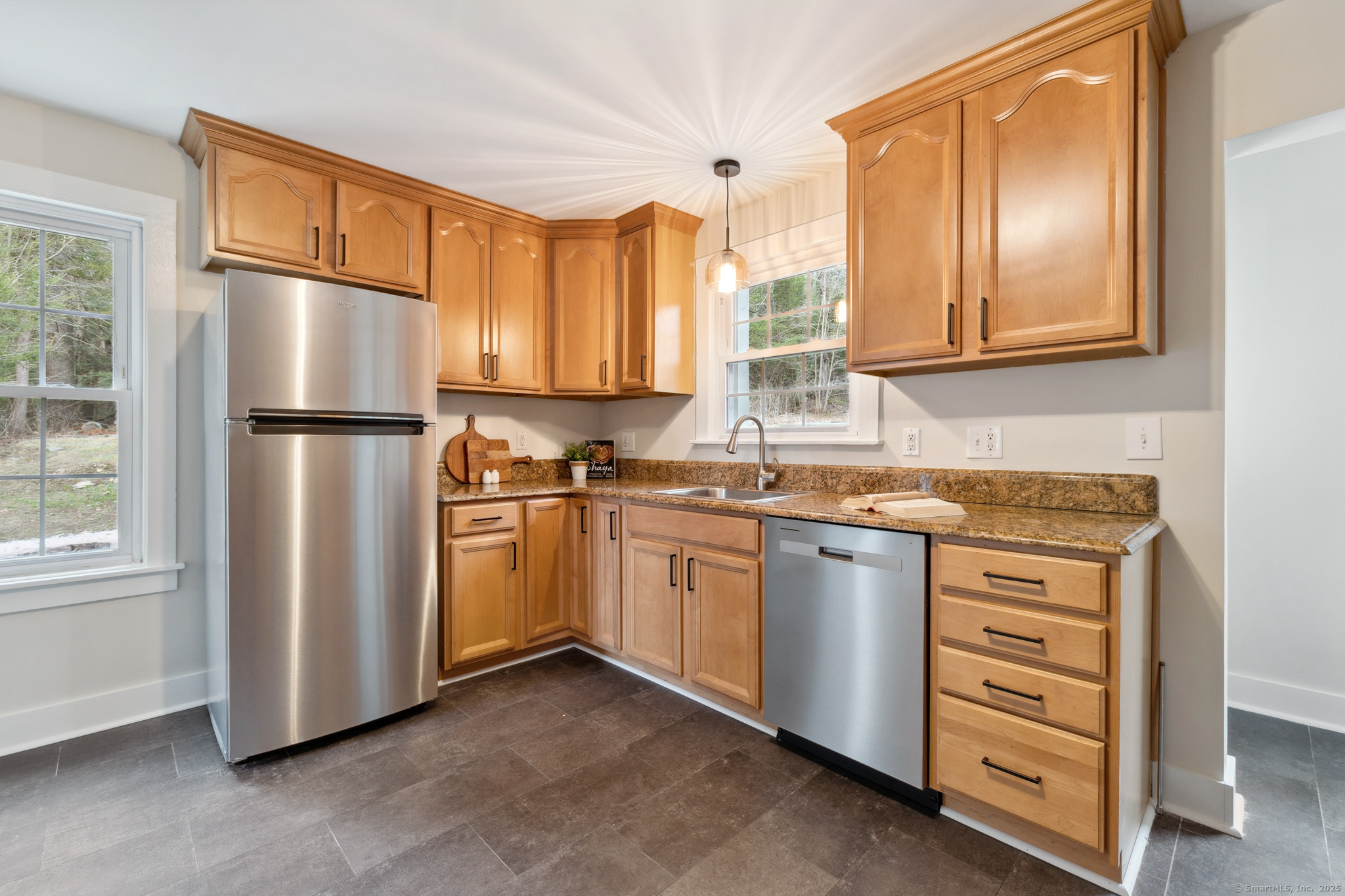 8 Conklin Road