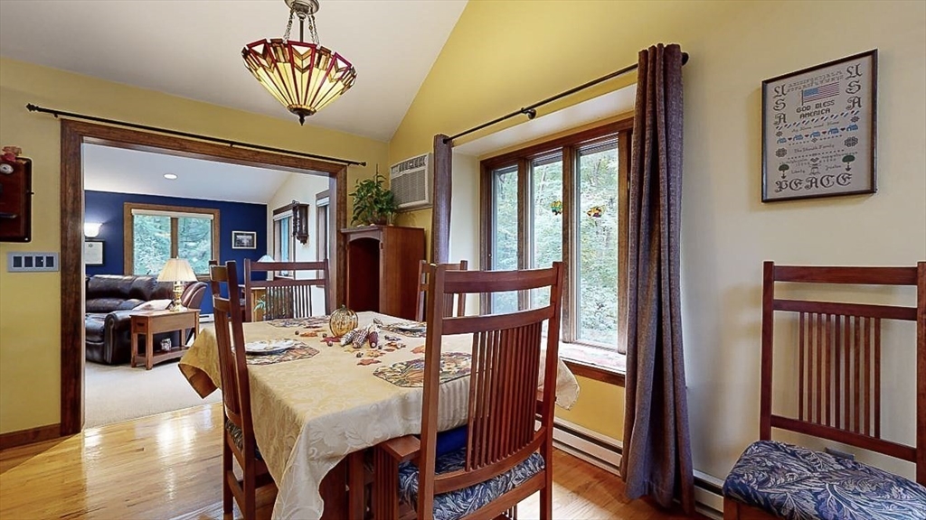 101 Brentwood Dr