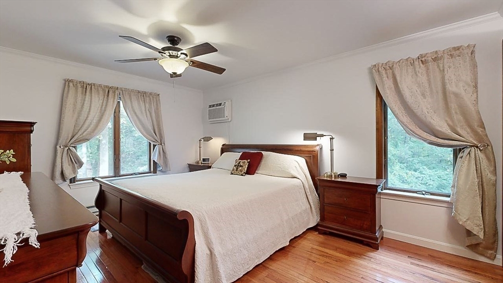 101 Brentwood Dr