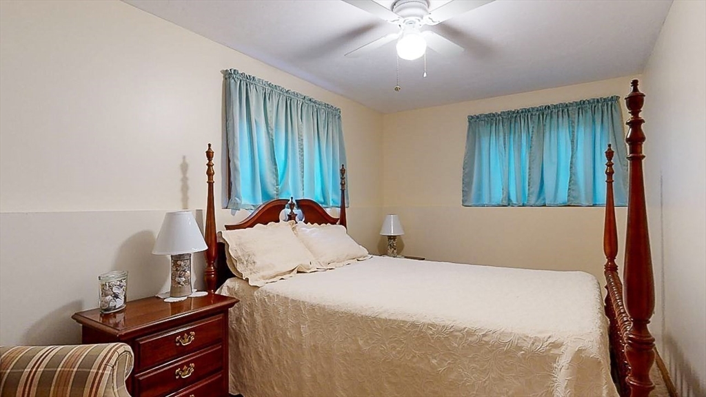 101 Brentwood Dr