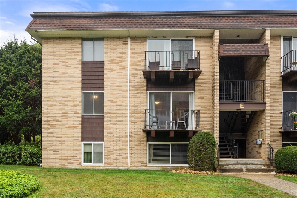 121 Bailey St # 43 Unit: E 43