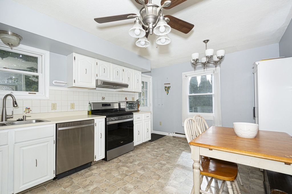 32 Goddard Memorial Dr