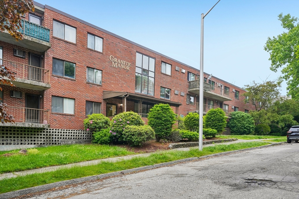 10 Rutledge St # 2H