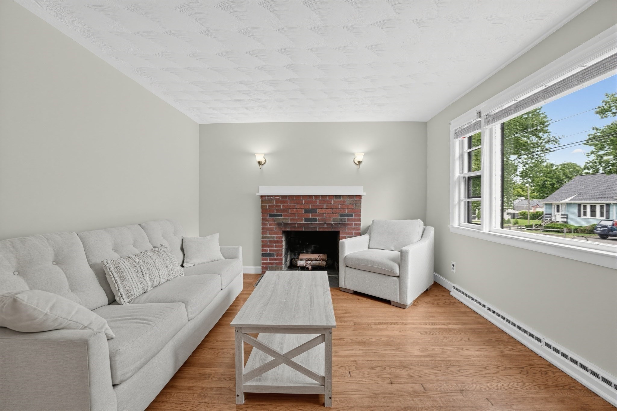 106 Paul St
