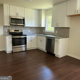 3915 Rockey Valley Drive