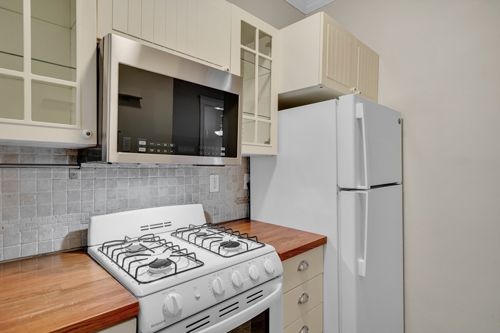 315 Allston St # 1