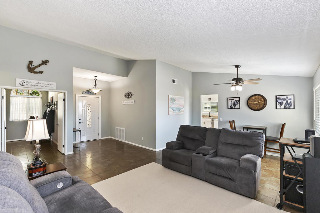 64451 Brae Burn Avenue