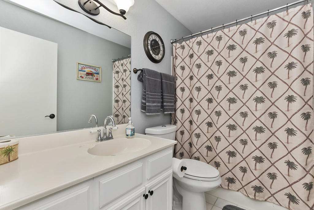 64451 Brae Burn Avenue