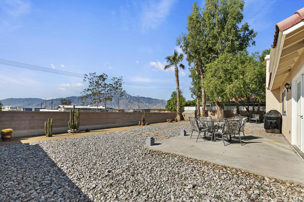 64451 Brae Burn Avenue