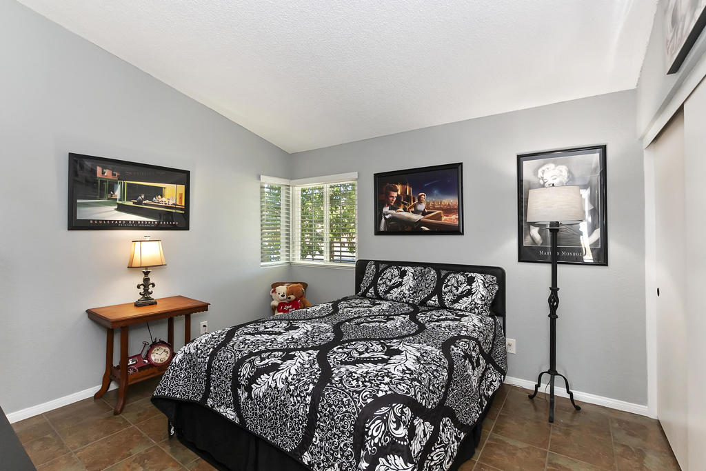 64451 Brae Burn Avenue