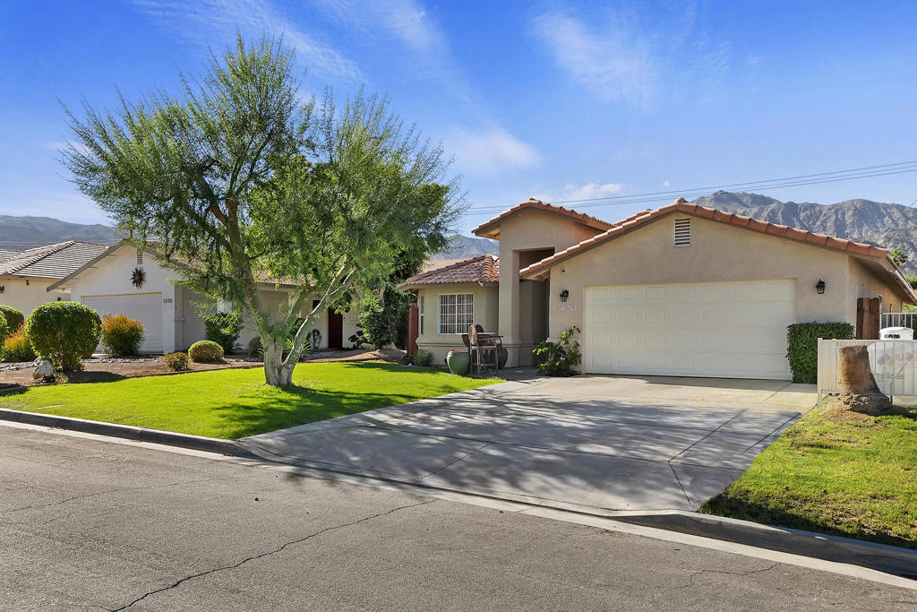 53675 Avenida Martinez