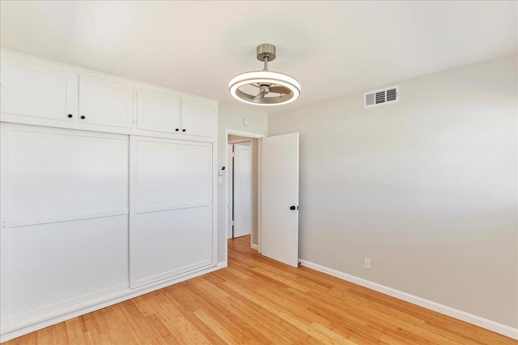 82013 Sierra Avenue A