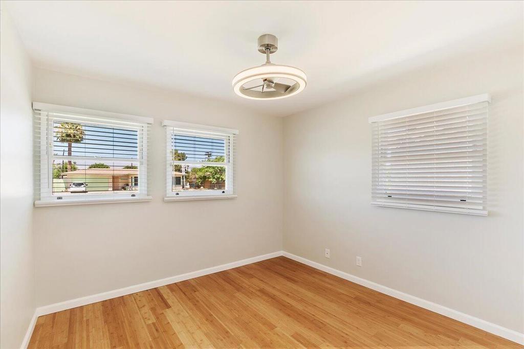 82013 Sierra Avenue A