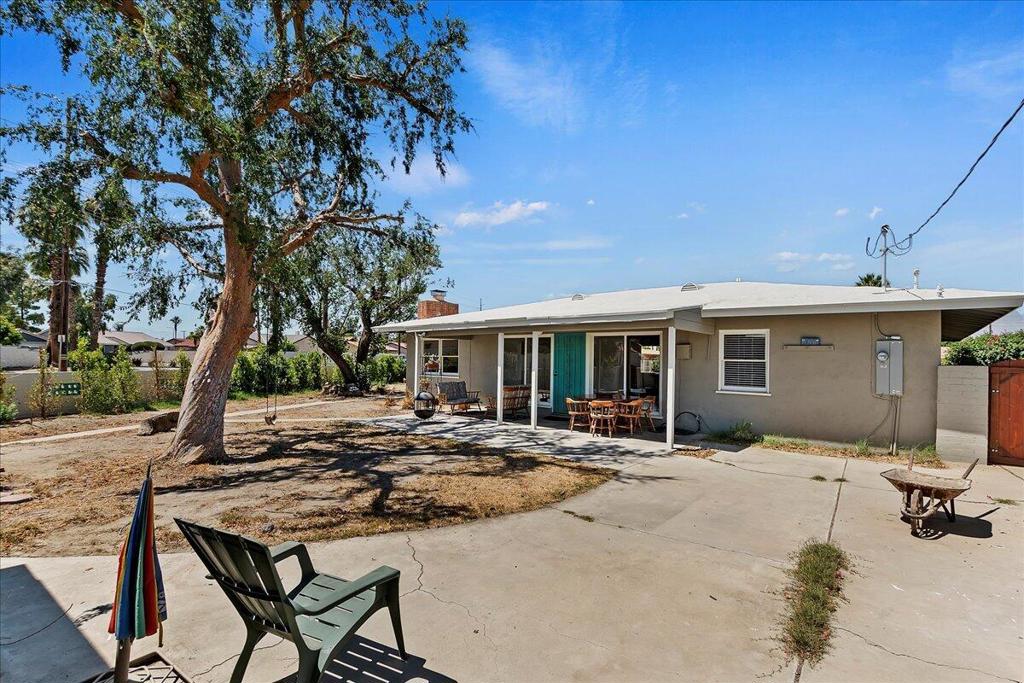 82013 Sierra Avenue A