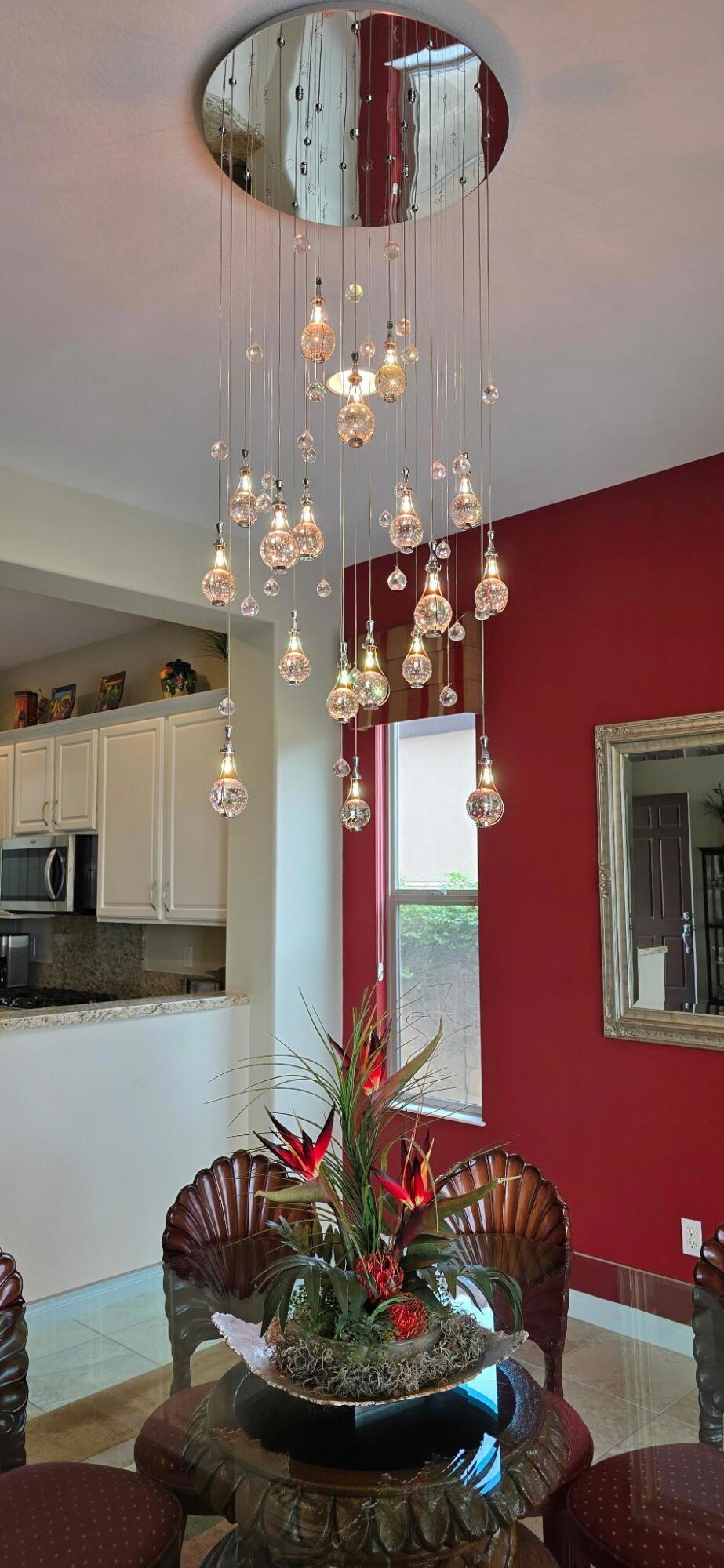 81091 Avenida Tres Lagunas