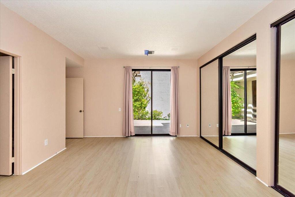 78136 Calle Norte