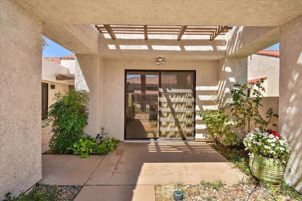 78136 Calle Norte
