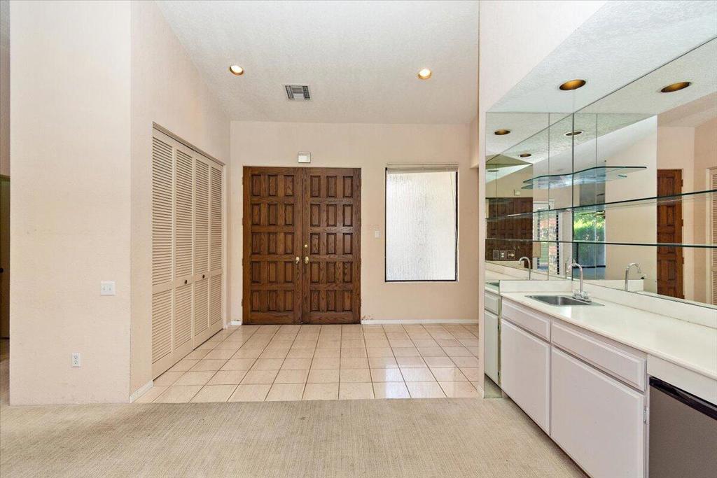 78136 Calle Norte