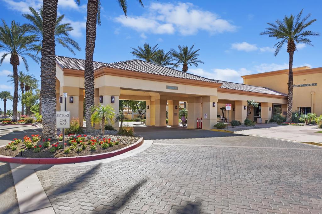 39335 Blossom Circle