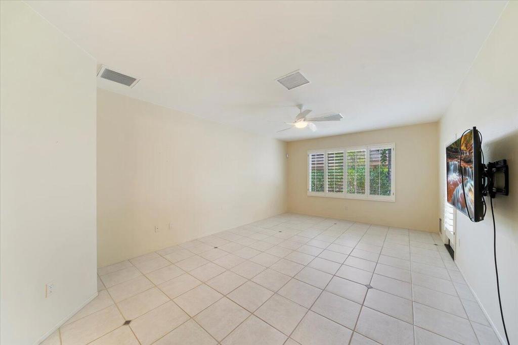 39335 Blossom Circle