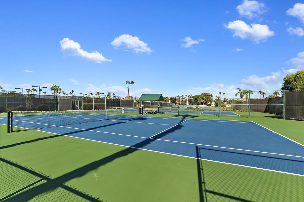 39335 Blossom Circle