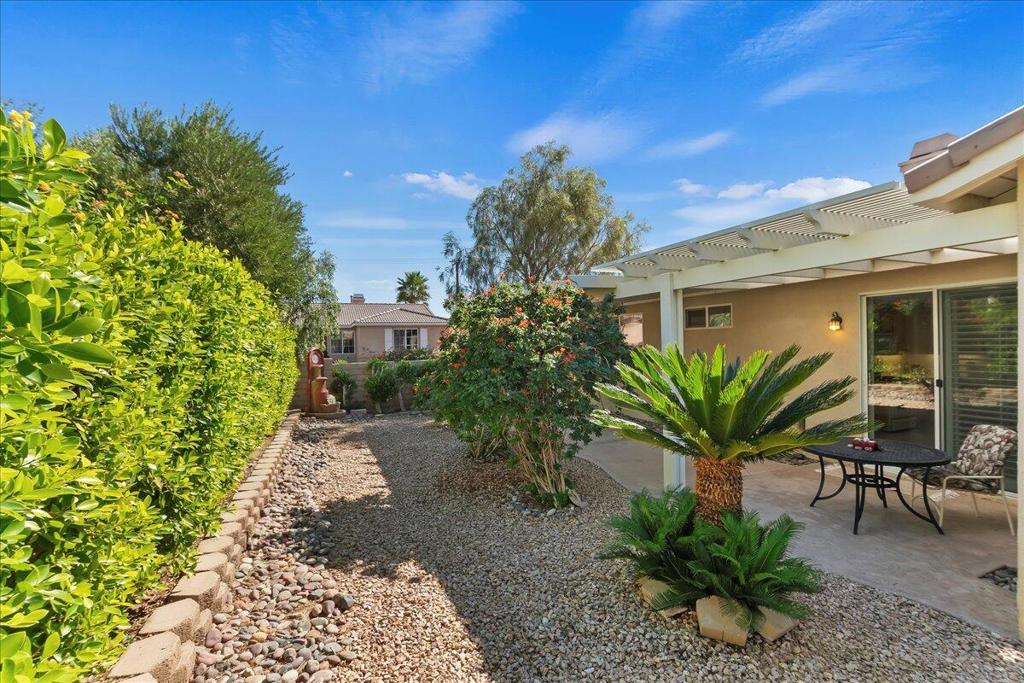 65565 Acoma Avenue 82