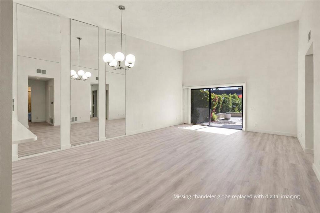 1293 Tiffany Circle N