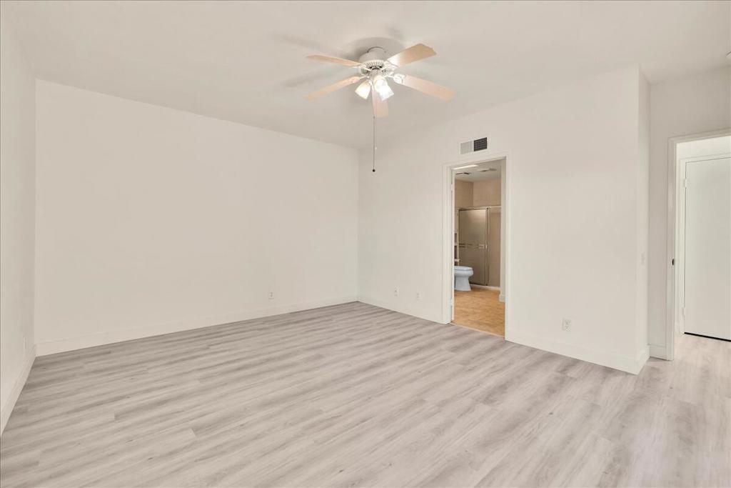 1293 Tiffany Circle N