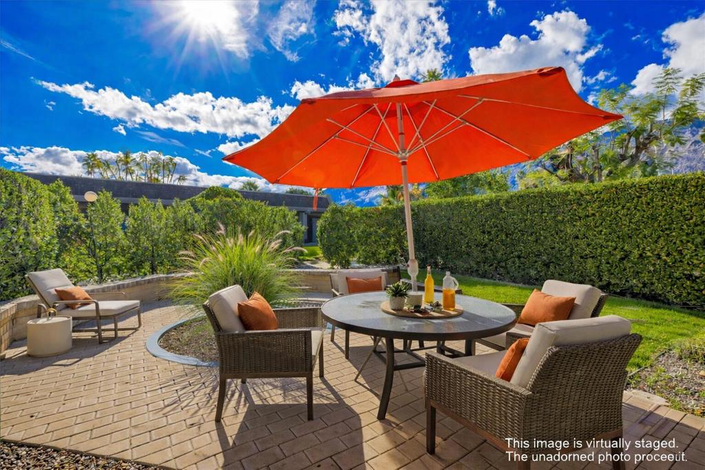 1293 Tiffany Circle N