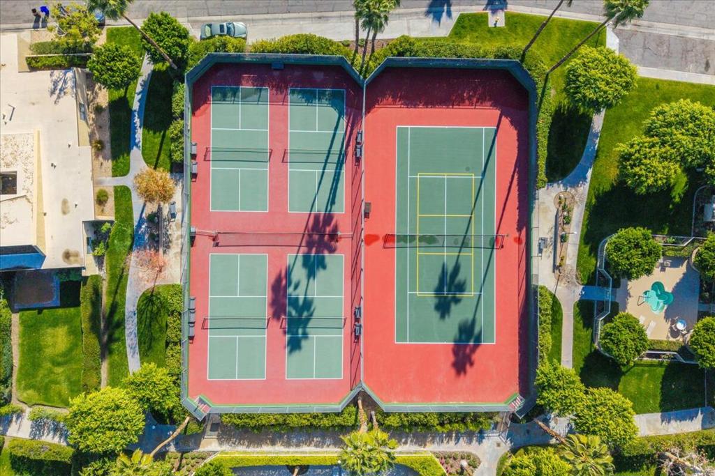 1254 Tiffany Circle N