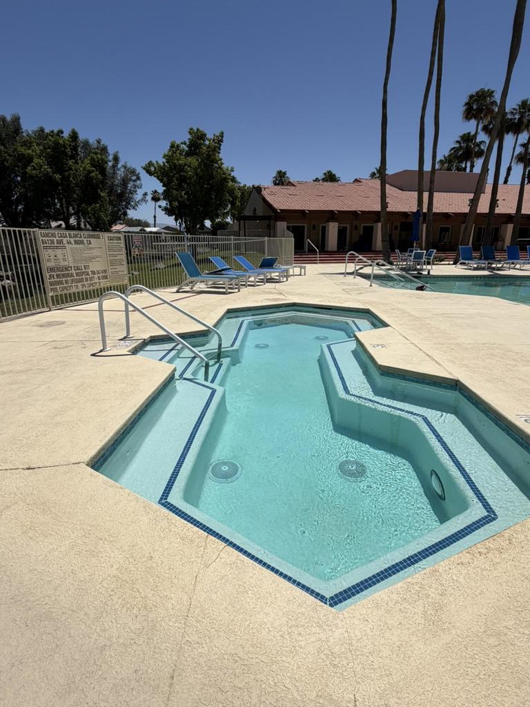 84136 Avenue 44 181
