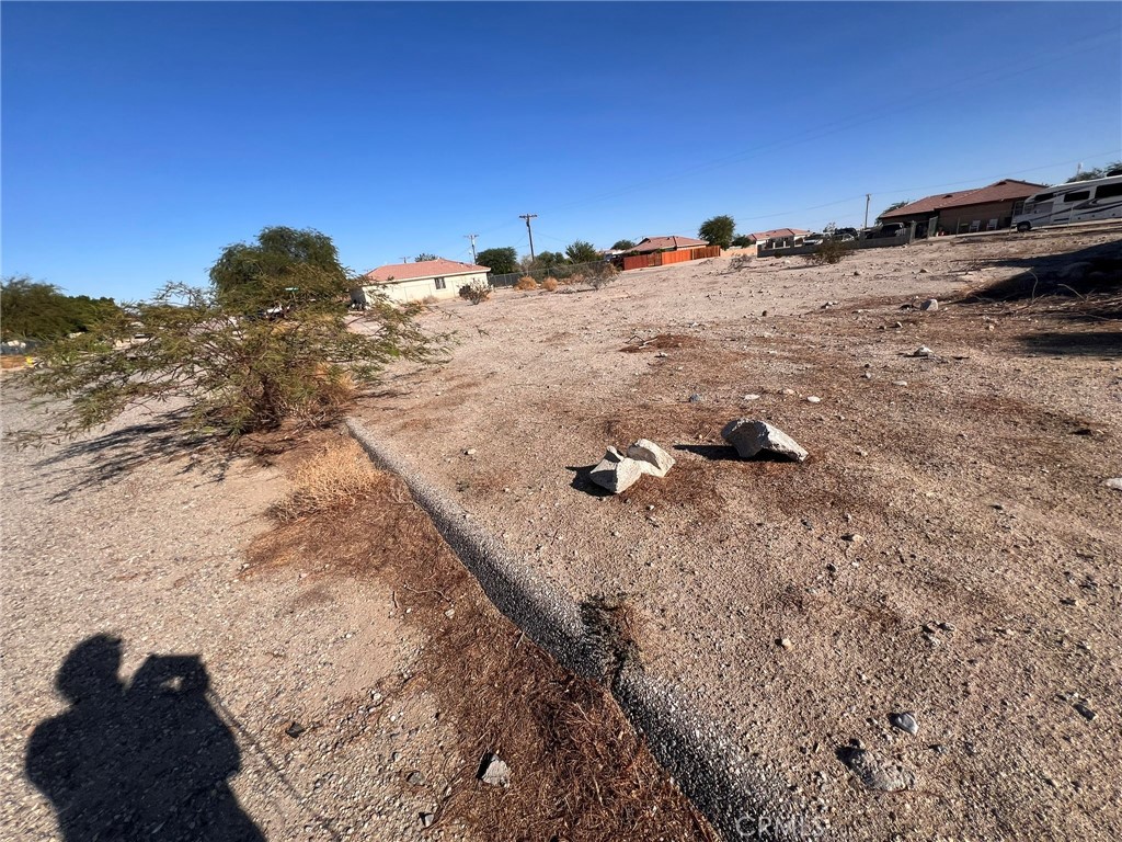 1349 Carpenteria Avenue